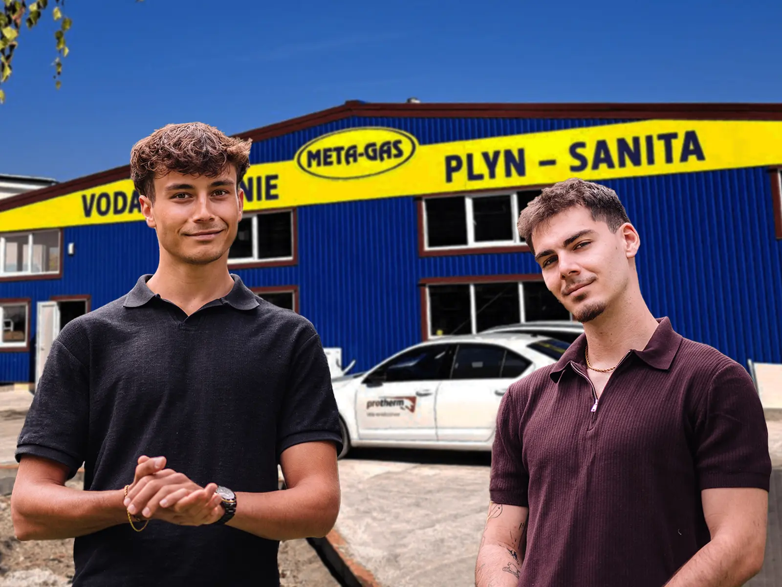Tým VR Ads před pobočkou MetaGas